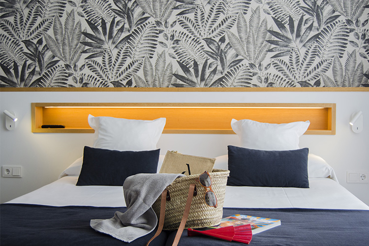 A early booking 2024 room