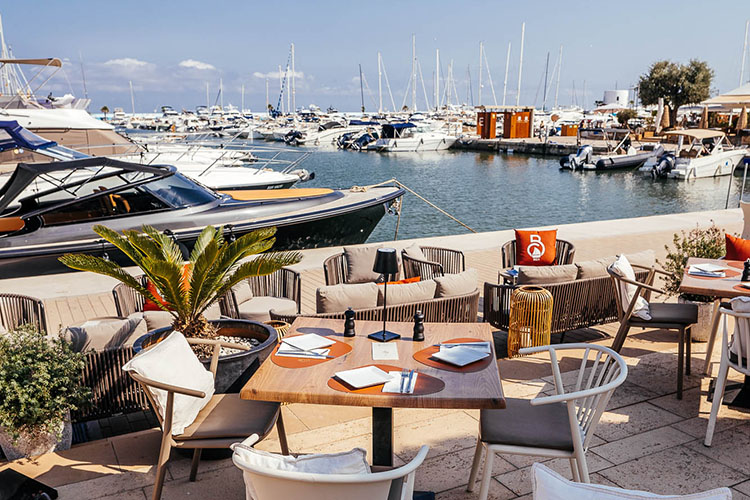 A restaurantes Casa Bizan 118