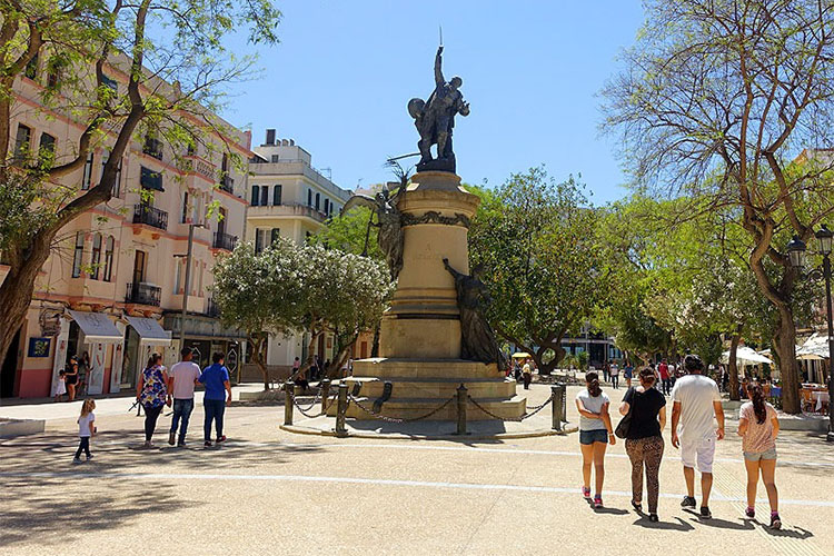 a curiosities vara de rey