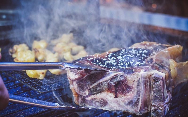 8 BBQ restaurants in Ibiza
