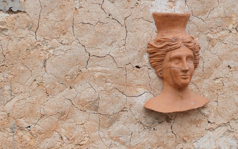 Phoenician Ibiza deities, settlements and heritage